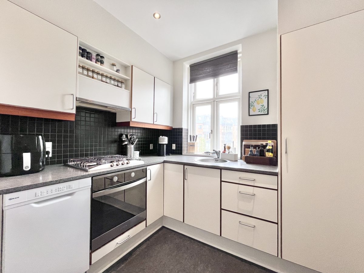 apartment Bright 2-Room Apartment of 63 m² in Aalborg