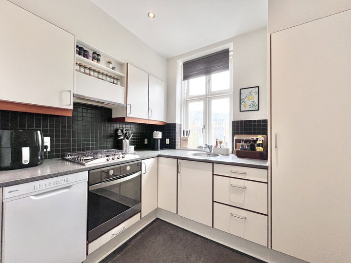 Bright 2-Room Apartment of 63 m² in Aalborg - Østerbro, Aalborg - 0