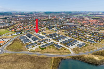 Moderne rækkehus med sydvestvendt have i Hornslet - Vendehøj, Hornslet - 1