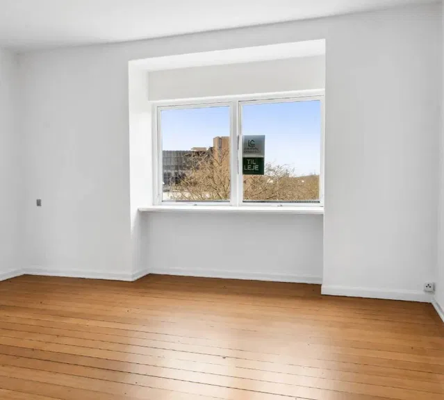 apartment Charmerende 2-værelses med altan lige ved Odense Station