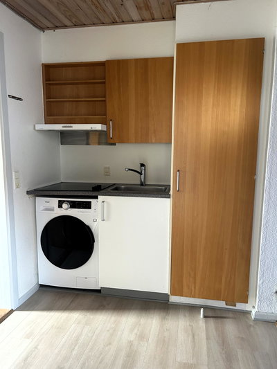 Bright One-Bedroom Apartment with Private Entrance - Søndergade, Farsø - 1