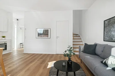 Lyst rækkehus i to plan med 3 værelser - Honningvænget, Tilst - 2