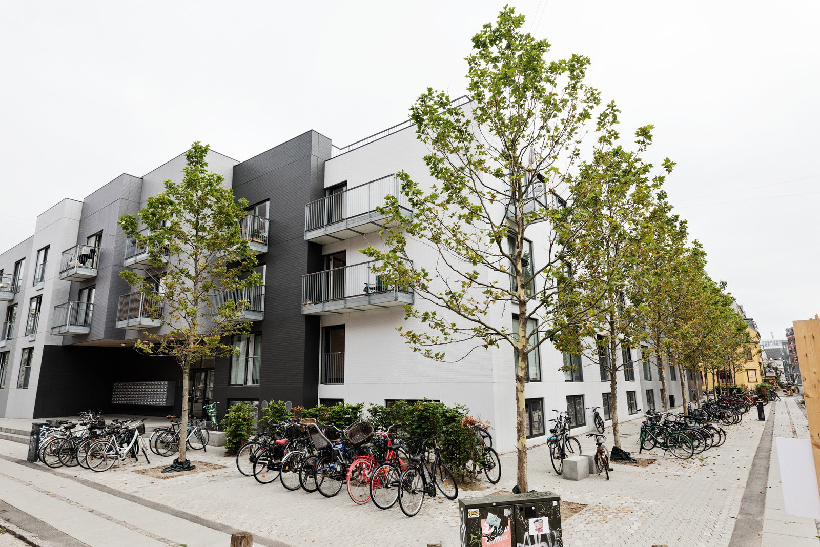 apartment Lys etværelses med tagterrasse og fællesfaciliteter