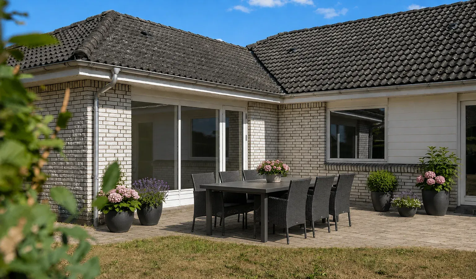 house Lyst 4-værelses parcelhus på 150 m² i Verninge
