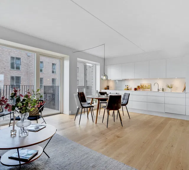 apartment Lys 2-værelses lejlighed med vestvendt altan
