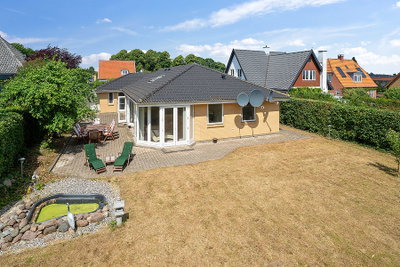 Rummelig etplansvilla med dobbeltgarage i Vangede - Snogegårdsvej, Gentofte - 2