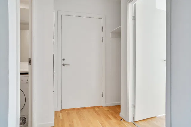 apartment Lys lejlighed med stor altan i København K