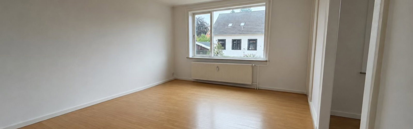 apartment 4-værelses lejlighed med altan i Glostrup