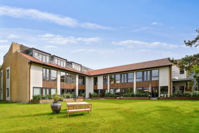 Lys bolig i to plan med altan - Buddinge Hovedgade, Søborg - 1