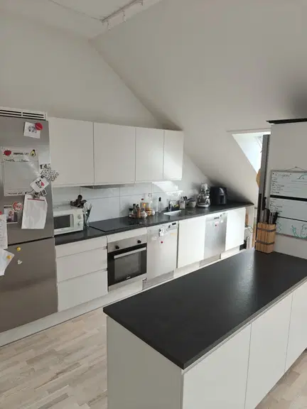 apartment Stor og velindrettet bolig på 203 m²