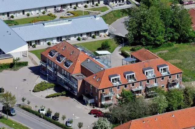 apartment Lys 2-værelses lejlighed nær Lokalbanen