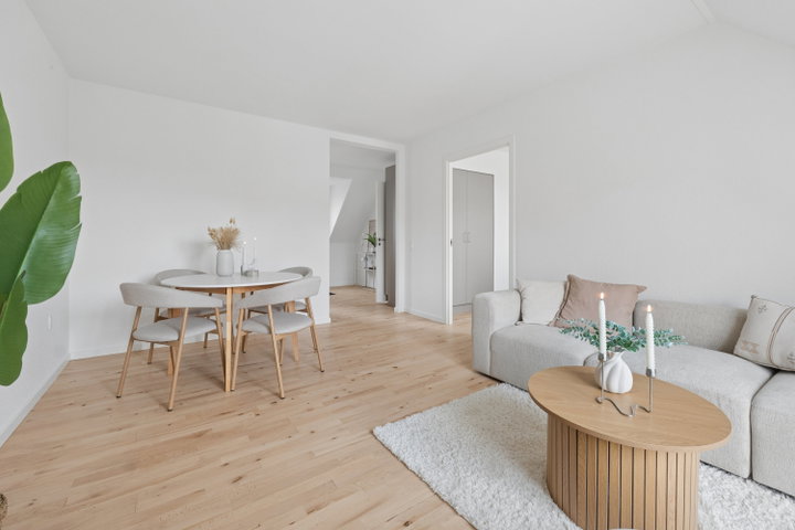 Indflytningsklar 2-værelses bolig med egen terrasse - Vejgård Bymidte, Aalborg - 0