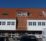 apartment Bright 2-Room Attic Apartment of 69 m² with Large Living Area and Washing Machine