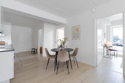 Moderne lejlighed med to værelser og altan - Rantzausbakke, Horsens - 1