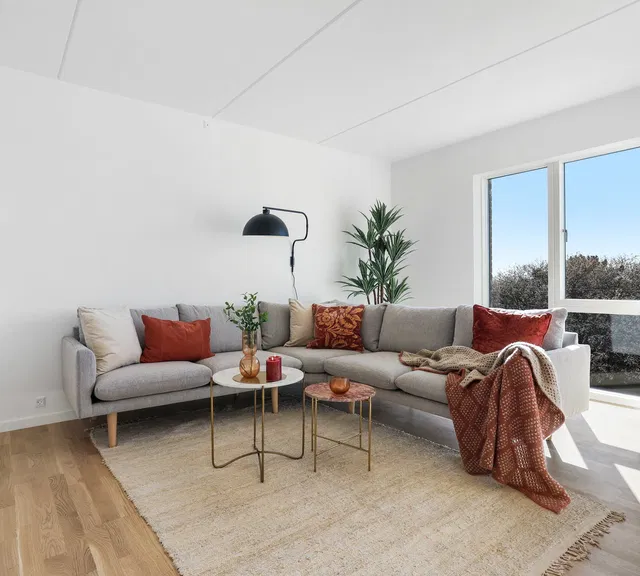 apartment 4-værelses lejlighed med altan og fællesfaciliteter i Valby