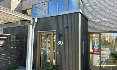 Attraktivt 2-plans rækkehus med have/terrasse og altan! - Poul Anker Bechs Vej, Aalborg SV - 4