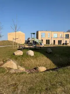 townhouse Lys og velindrettet bolig i to plan nær Aarhus