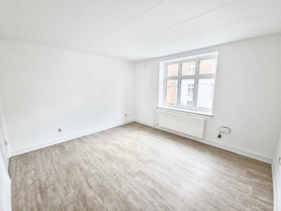 God 2 værelses i centrum med parkering - Vardevej, Vejle - 2
