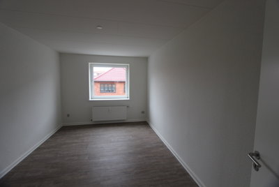 Stor renoveret 4 værelses med alle hårde hvidevarer - Strandbygade, Esbjerg - 2