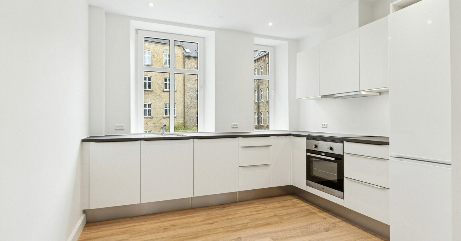 apartment Fully Renovated 3-Room Apartment Near Louise Square in Aalborg