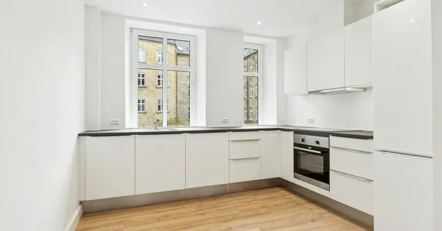 apartment Fully Renovated 3-Room Apartment Near Louise Square in Aalborg