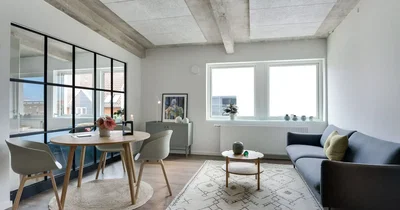 Lys 2-værelses lejlighed i Aalborg Vestby med industriel stil - Strandvejen, Aalborg - 1