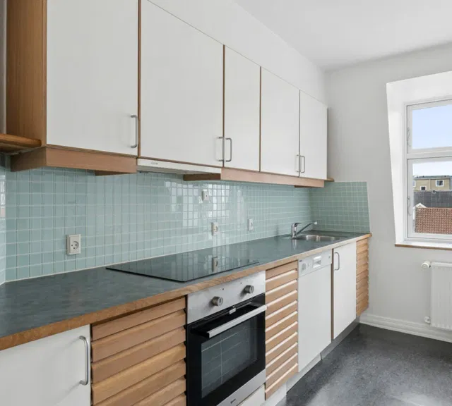 apartment Lys 3-værelses lejlighed med altan tæt på havnefronten