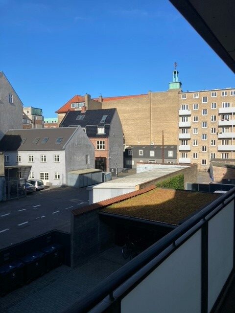 Indflytningsklar 2-værelses med altan, elevator og parkering - Toldbodgade, Aalborg - 0