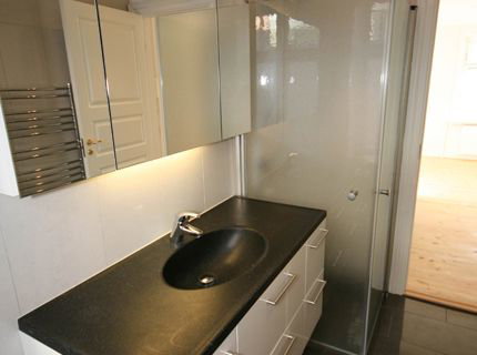 apartment Spacious 4-room apartment of 138 m² near the waterfront
