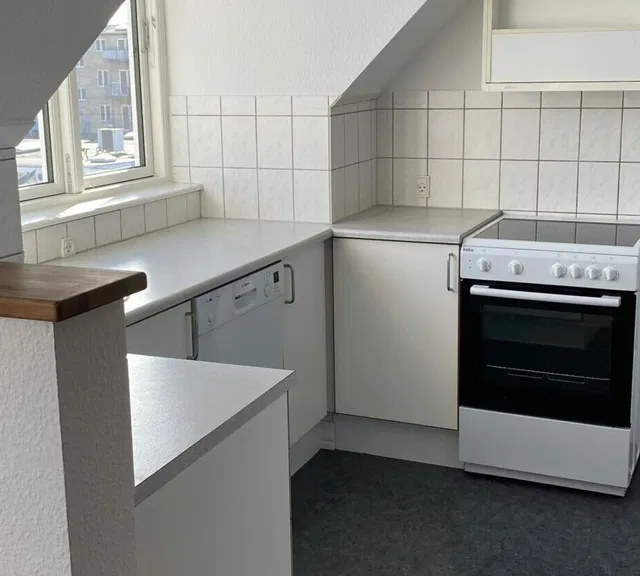 apartment Lys 3-værelses lejlighed med franske døre og gårdhave