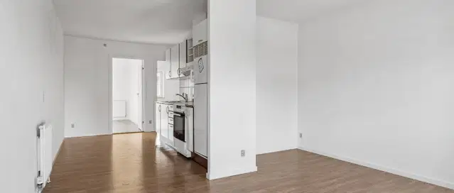 apartment Delevenlig og perfekt beliggende 3-værelses med altan