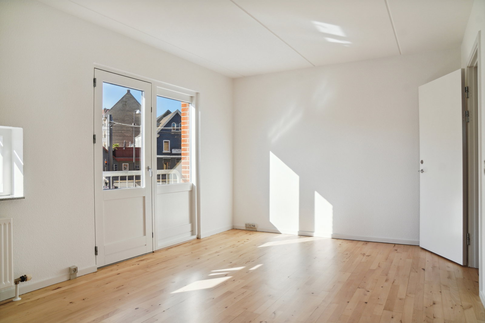 apartment Moderne lejlighed med stort køkken og fælles vaskeri
