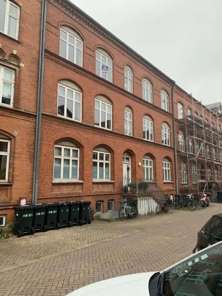 apartment Lys lejlighed med fælles gårdhave i Odense C