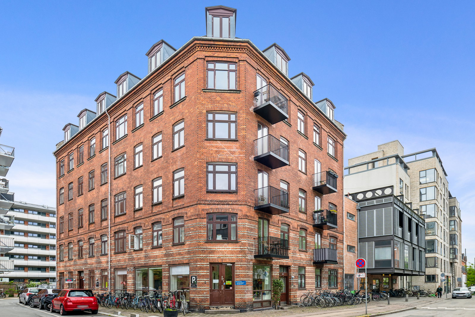 apartment EXPATS ONLY Furnished and charming apartment in Nørrebro with balcony