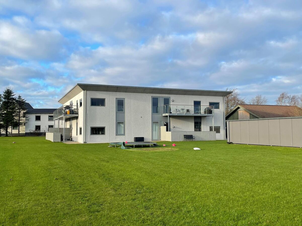 apartment Lys 116 m² lejlighed med altan i Thisted