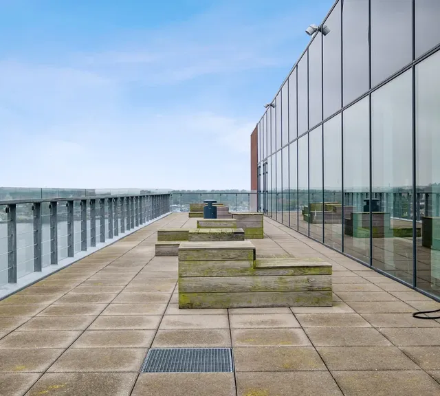 room Studiebolig ved Limfjorden med store fællesområder