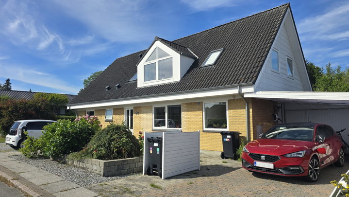 Rummelig villa på 229 m² med skøn have i Viby J - Rosendalvej, Viby J - 0