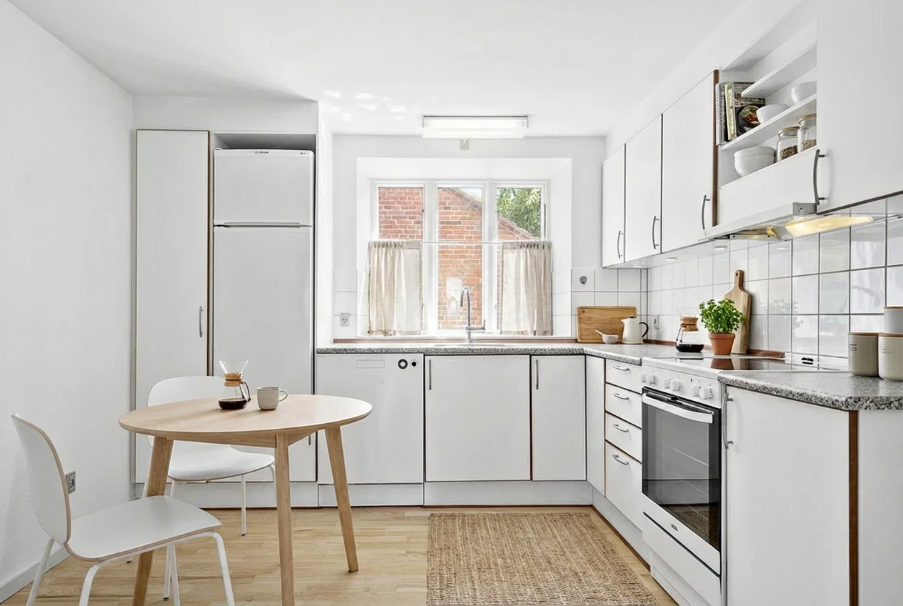 apartment Bright and Move-In-Ready 3-Room Apartment in the Heart of Randers C – Ground Floor..