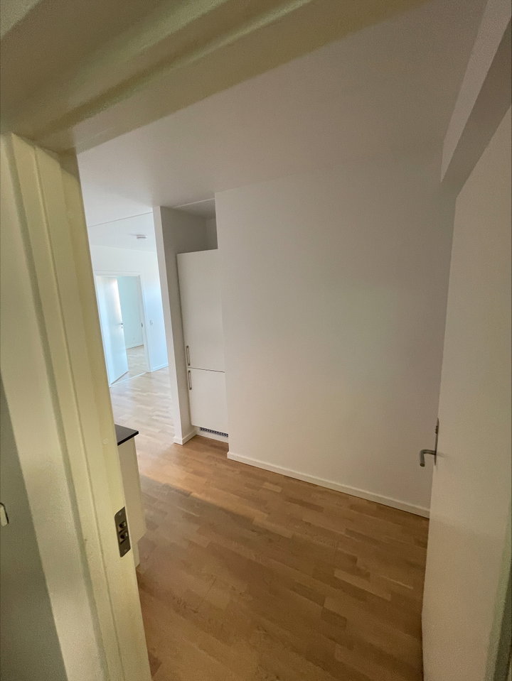 Solrig 3-værelses bolig med altan tæt på Aarhus - Peter Sabroes Gade, Aarhus C - 0