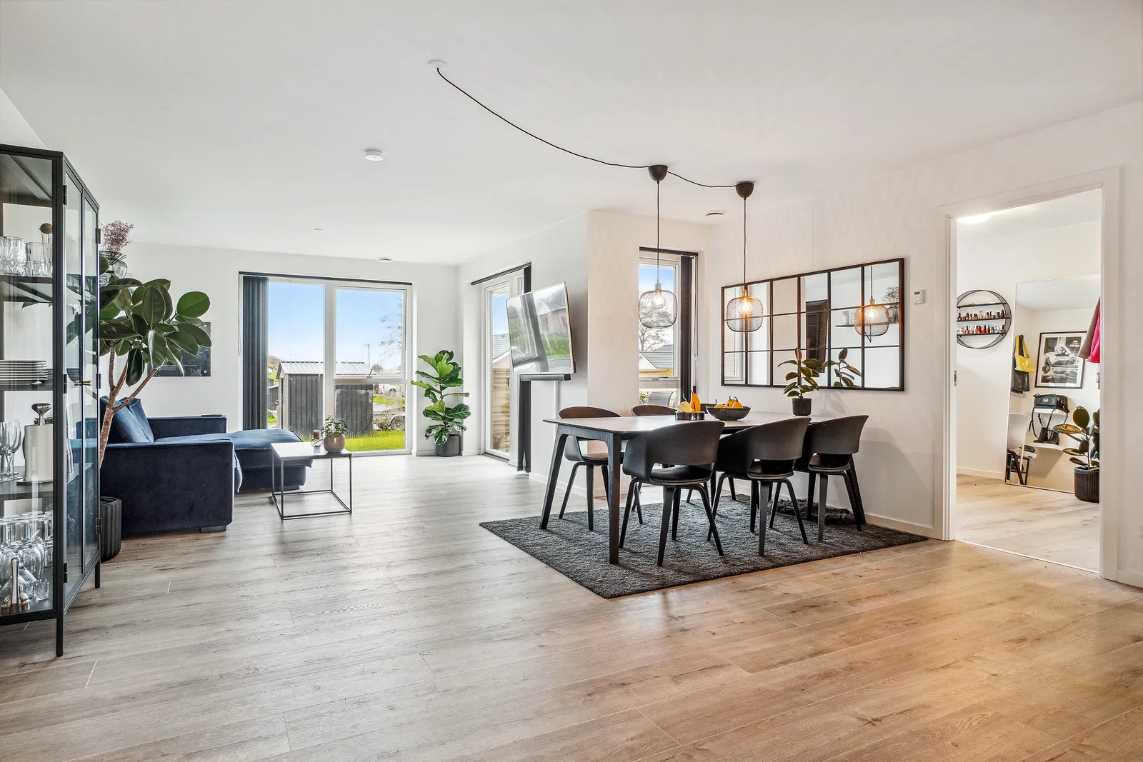 townhouse Moderne 4-rumsbolig med have i Vallensved