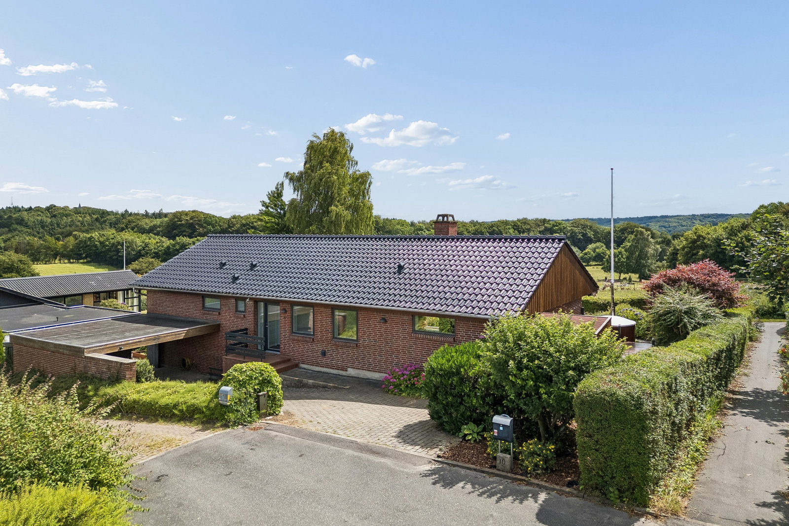 house Rummelig villa på 188 m² med naturudsigt