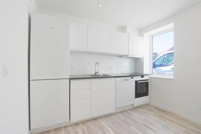 apartment Centrally Located Two-Room Apartment – Pets Allowed