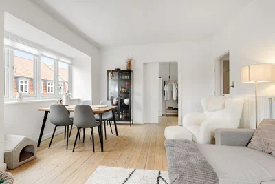 Lys 4-værelses på 107 m2 med altan, stilrent køkken og moderne badeværelse - Norgesgade, Esbjerg - 4