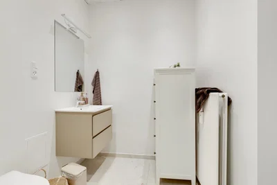 Lys 4-værelses på 107 m2 med altan, stilrent køkken og moderne badeværelse - Norgesgade, Esbjerg - 1