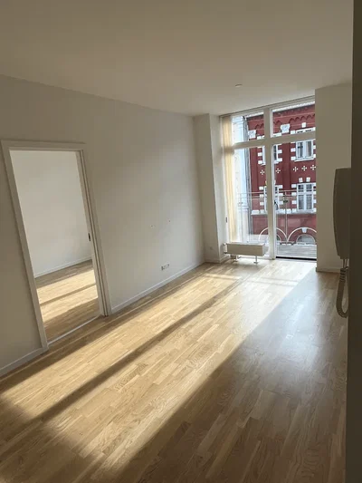 Lys 2-værelses lejlighed med altan centralt i Aarhus - H.N. Clausens Gade, Aarhus C - 2
