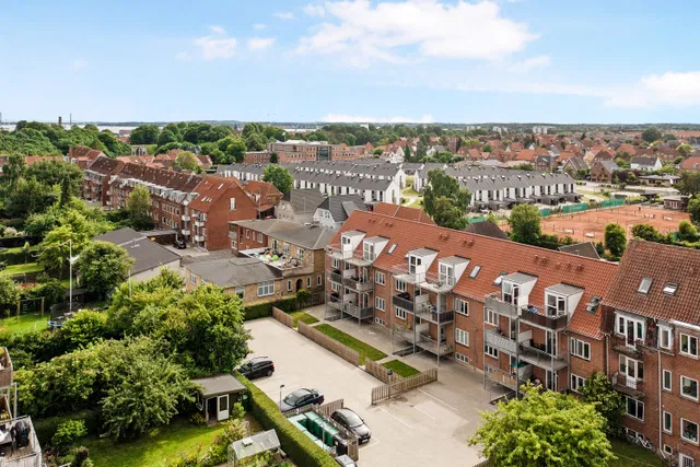 apartment Lys 2-værelses bolig med altan i Fredericia