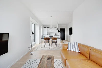 Lys 2-værelses lejlighed med altan og fællesfaciliteter - Akvavitvej, Aalborg - 1