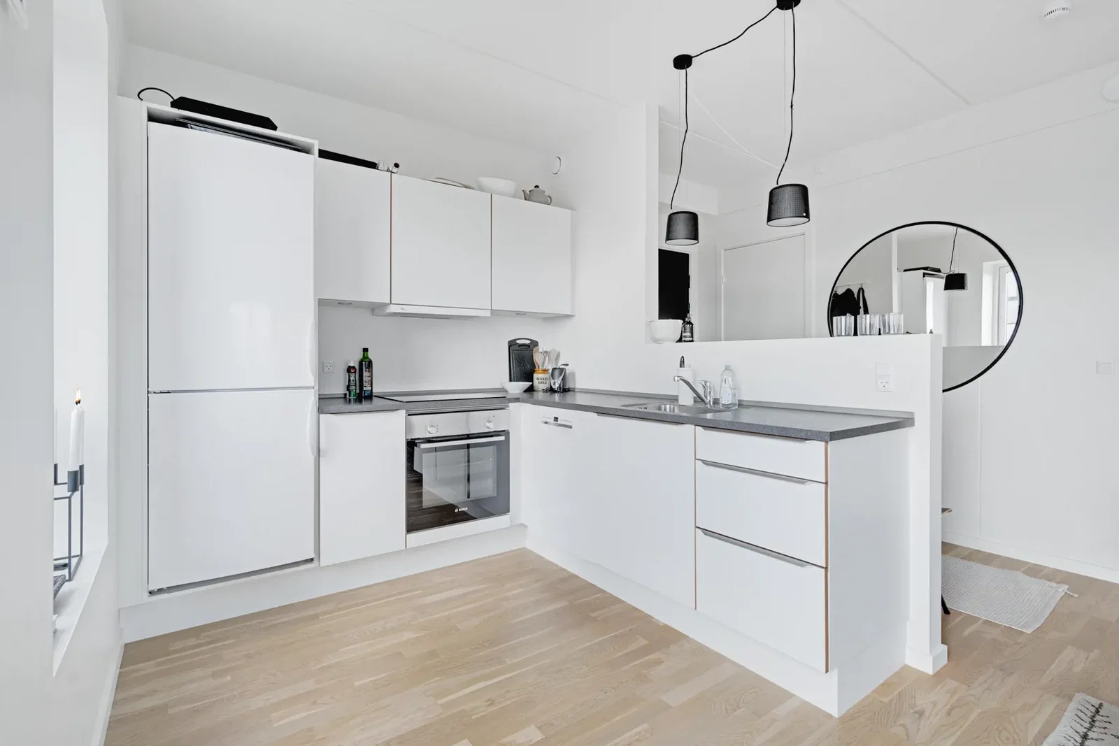 apartment Lys 2-værelses lejlighed med altan og fællesfaciliteter