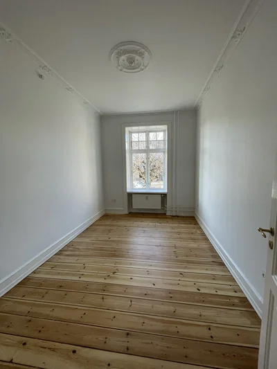 Rummelig 4-værelses lejlighed på Nørrebro - Nørrebrogade, København N - 2