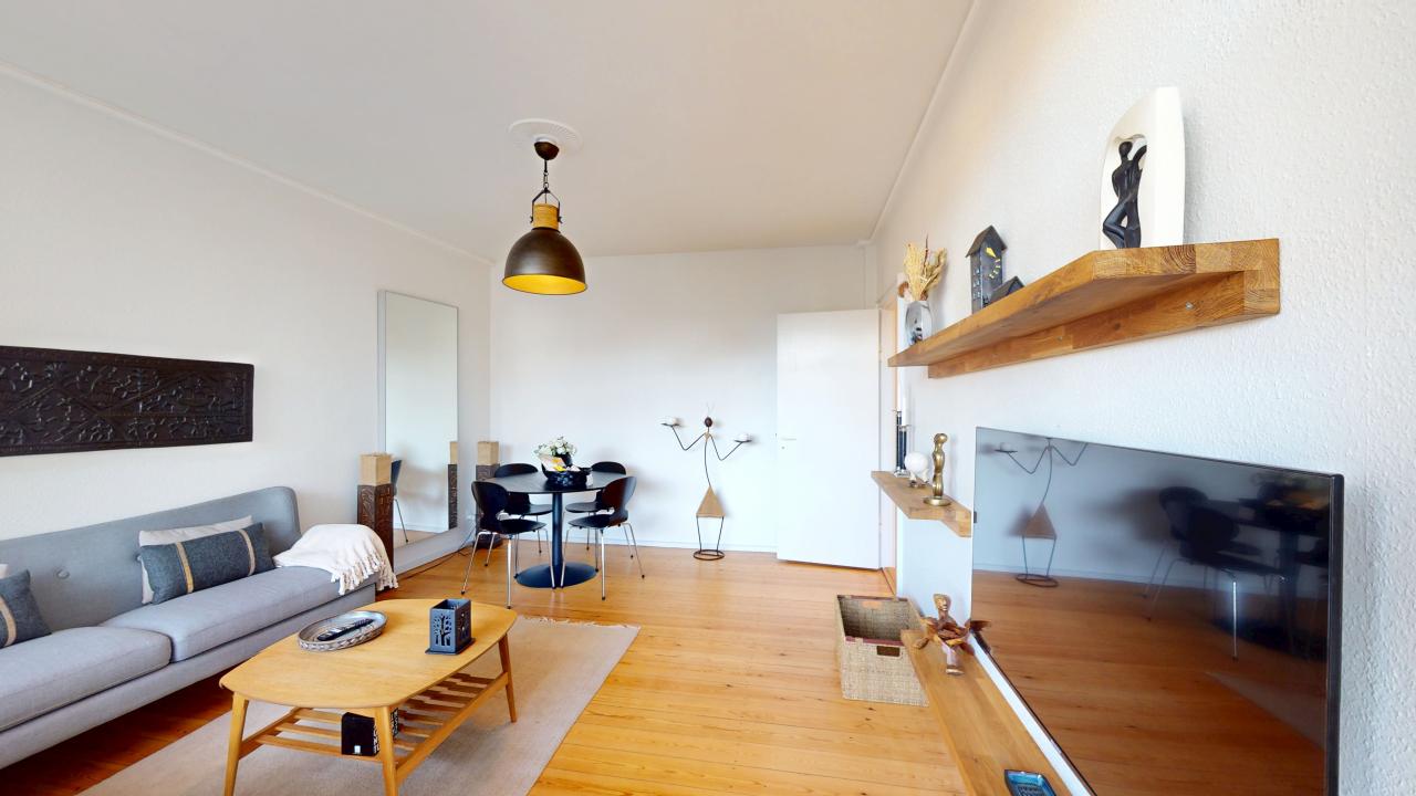 apartment Bright 3-Room Apartment with Balconies in Central Aalborg